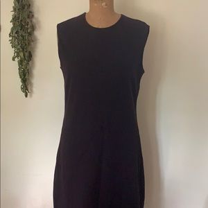 Gorgeous deep purple Fitted sleeveless dress